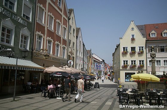 Einkaufsstraße in Weilheim